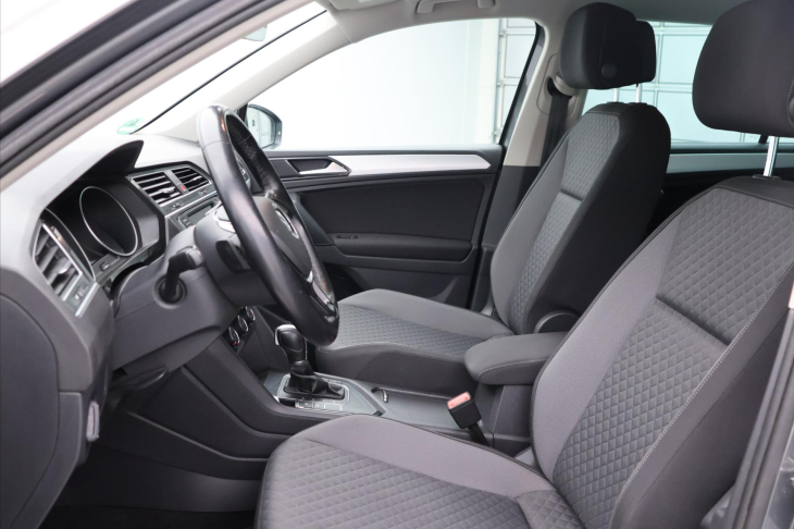 Volkswagen Tiguan 1,4 TSI 110kW DSG LED 1.Maj.