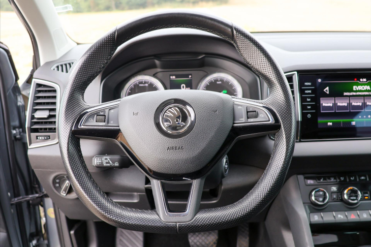 Škoda Karoq 2,0 TDI 4x4 DSG Style LED 1Maj