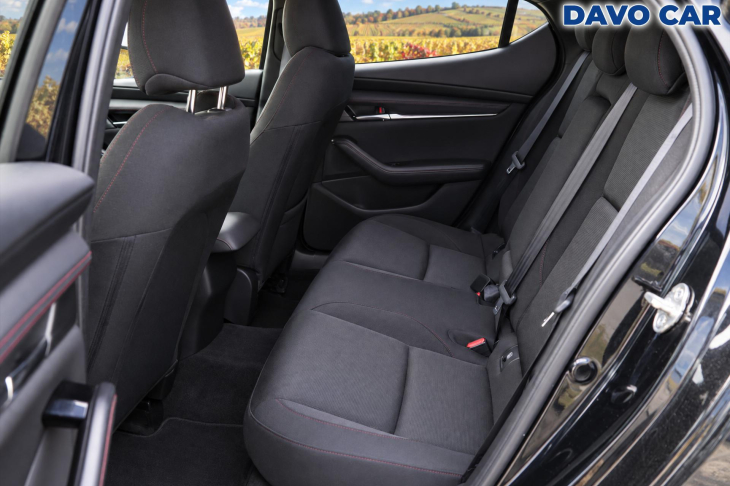 Mazda 3 2.0 eSkyactive-G122 Homura Aut