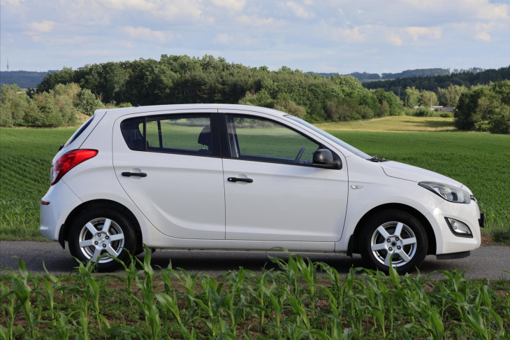 Hyundai i20 1,3 i 62kW CZ Klima DPH