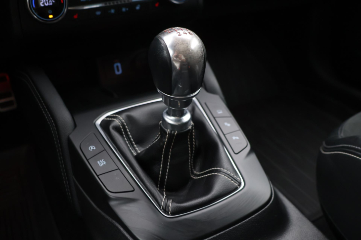 Ford Focus 2,3 ST 206kW Panorama
