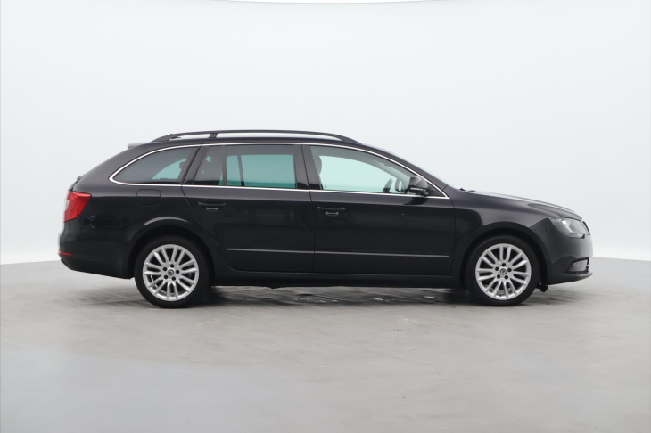 Škoda Superb 2,0 TDI 125kW DSG Navi Xenon