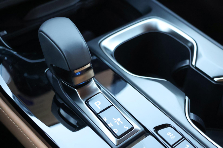 Lexus NX 450h plus 2,5 4×4 E-FOUR Executive