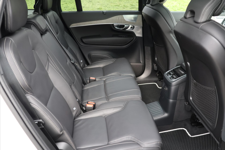 Volvo XC90 2,0 228kW T8 AWD Ultimate Bright