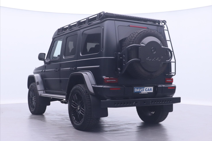Mercedes-Benz Třídy G 4,0 63AMG 588kW 4x4^2 Brabus