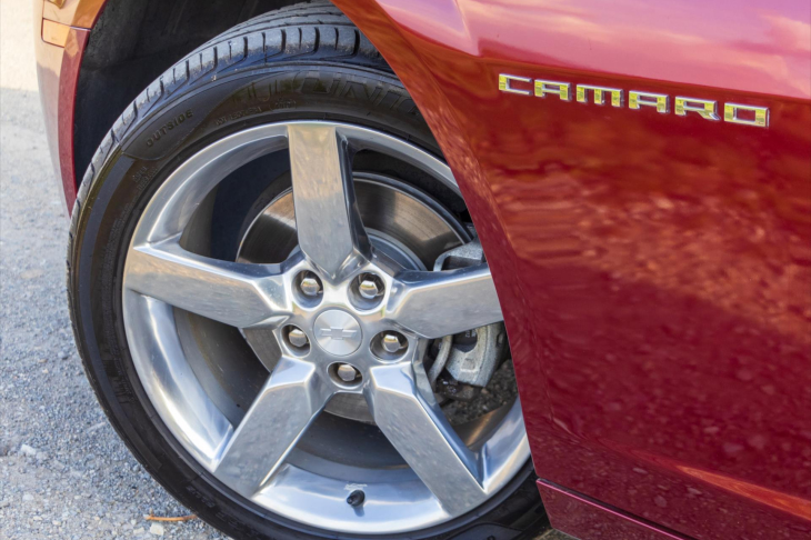 Chevrolet Camaro 3,6 i V6 227kW 43.200km
