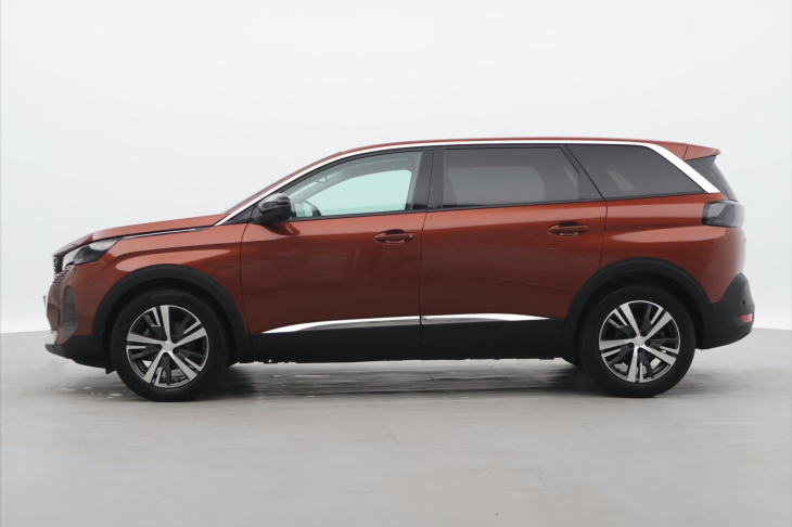 Peugeot 5008 1.2 PT 96kW Allure 7-Míst DPH
