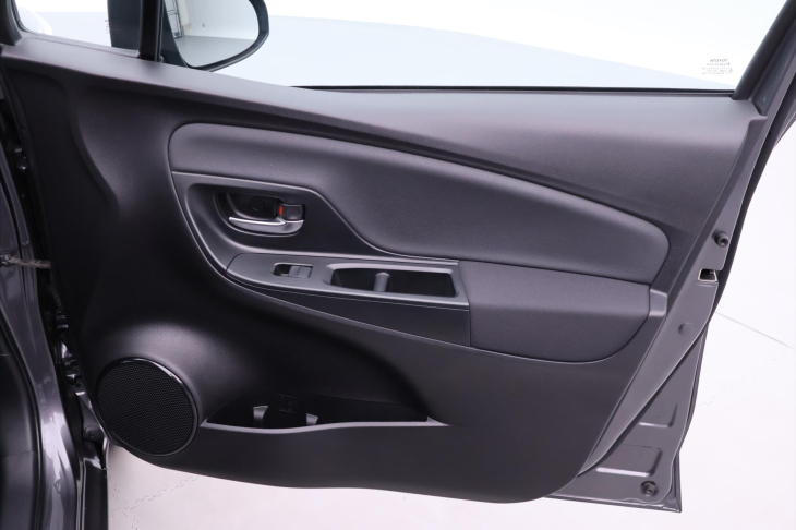 Toyota Yaris 1,5 VVT-i 82kW Aut.klima 1.Maj