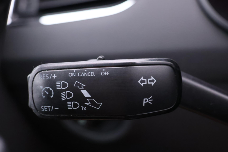 Škoda Octavia 1,4 TSI 103kW Elegance CZ DPH