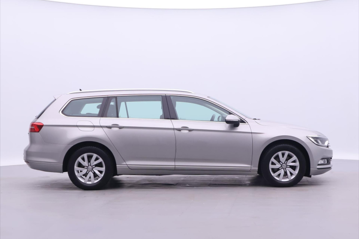 Volkswagen Passat 1,6 TDI 88kW Comfortline LED