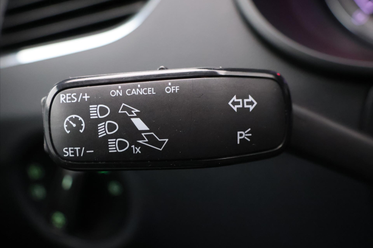 Škoda Octavia 2,0 TDI Style LED CZ