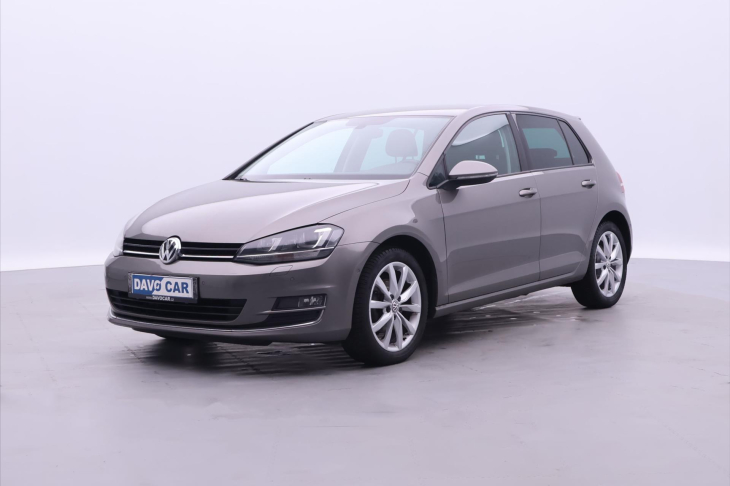 Volkswagen Golf 1,4 TSI 110kW Highline Navi