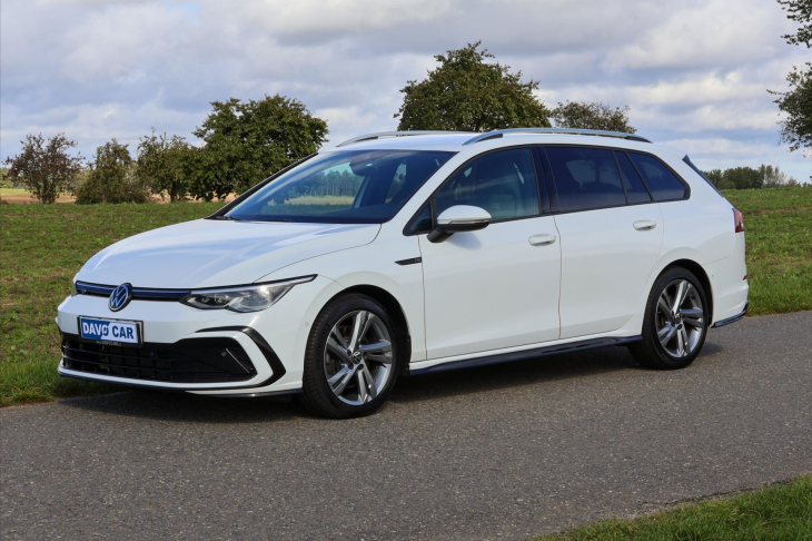 Volkswagen Golf 2,0 TDI R-line DSG Matrix DPH