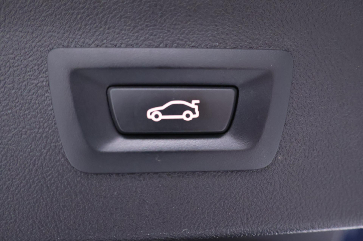 BMW X4 2,0 20xD 140kW CZ M-Sport LED