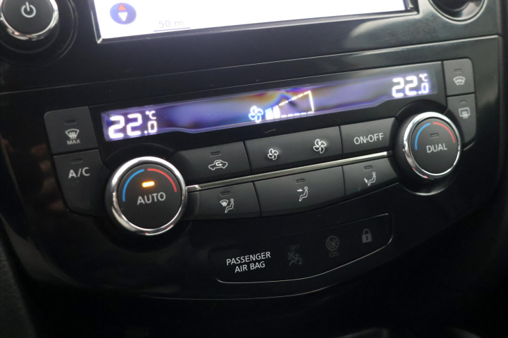 Nissan Qashqai 1,2 DIG-T 85 kW N-Connecta