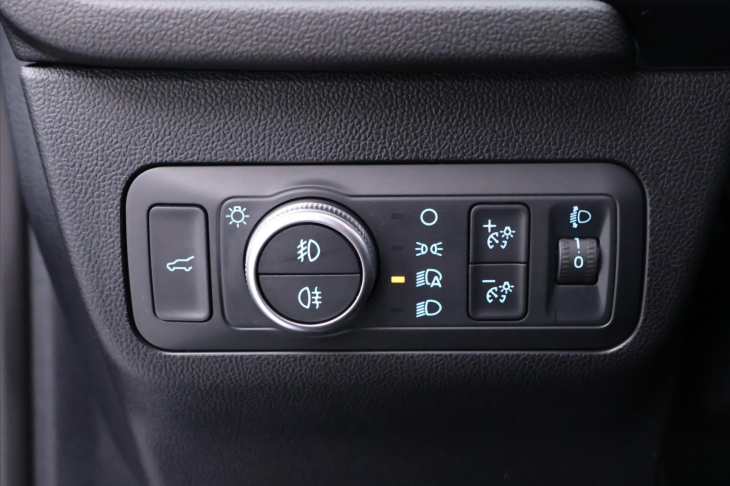 Ford Kuga 2,5 DT 112kW Hybrid CZ LED 4X4
