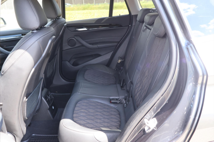 BMW X1 2,0 20d 140kW xDrive xLine CZ