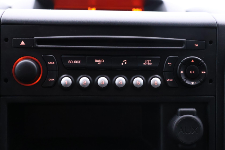 Citroën Berlingo 1,6 BlueHDI Klimatizace Tempo