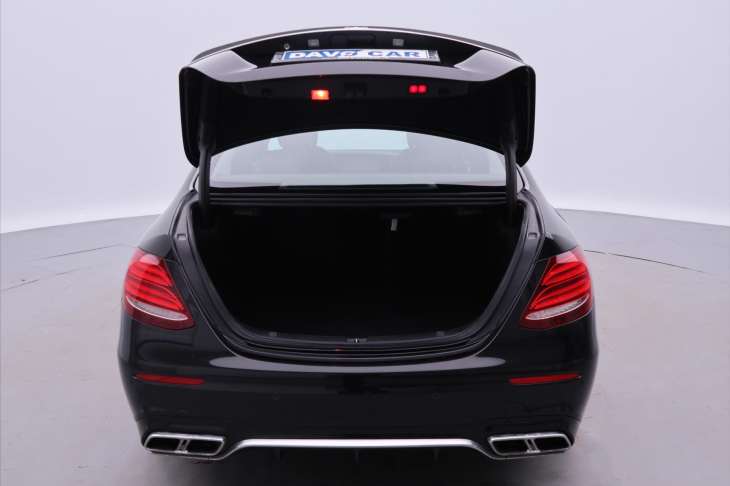 Mercedes-Benz Třídy E 3,5 400 245kW Aut. 4MATIC CZ