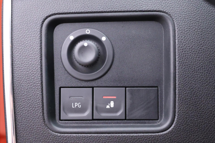 Dacia Duster 1,0 TCe LED Navi CZ 1.Maj.