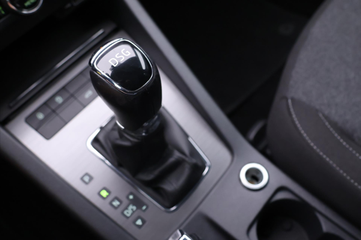 Škoda Octavia 2,0 TDI 110KW DSG Soleil