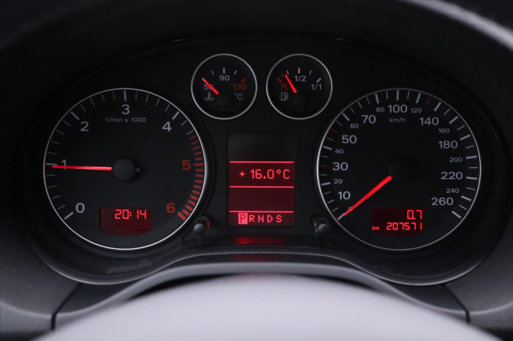 Audi A3 2,0 TDI 103kW DSG Attraction