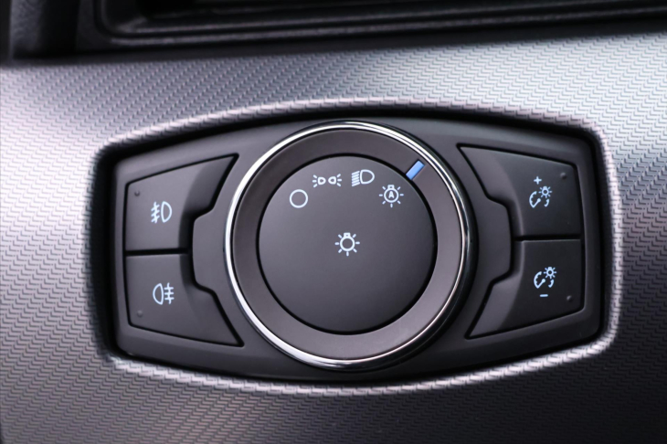 Ford Mustang 5,0 GT 331kW V8 Aut. Kůže