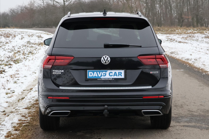 Volkswagen Tiguan Allspace 2,0 TDI DSG 4M R-Line Black DPH
