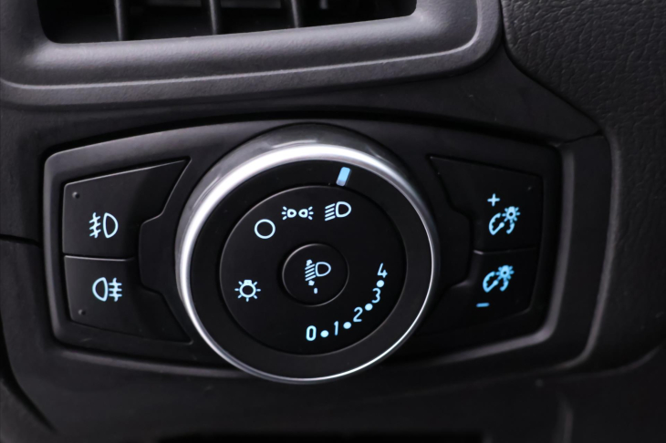 Ford Focus 1,0 EcoBoost 92 kW CZ 1.Maj.