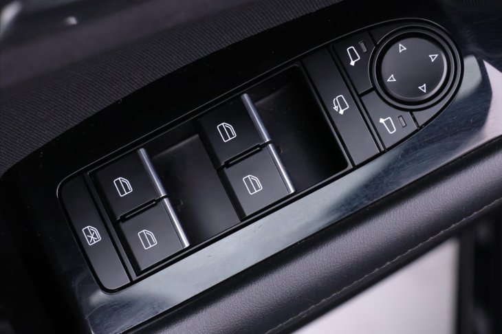 Mazda 3 2,0 Skyactiv-G Aut. Selection