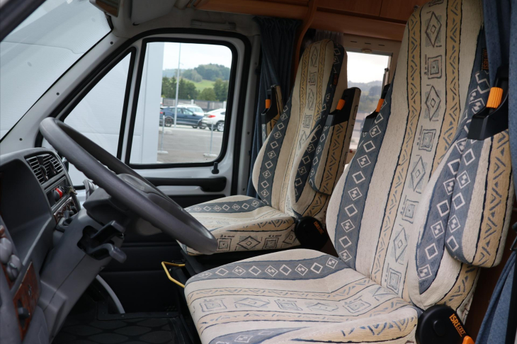 Hobby Ostatní 2,8 JTD 94kW Hobby 700