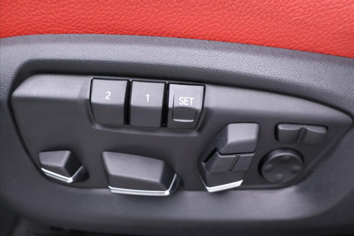 BMW X6 3,0 M50d 280kW M-Paket CZ DPH