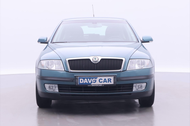 Škoda Octavia 1,6 i 75kW Elegance Tempomat