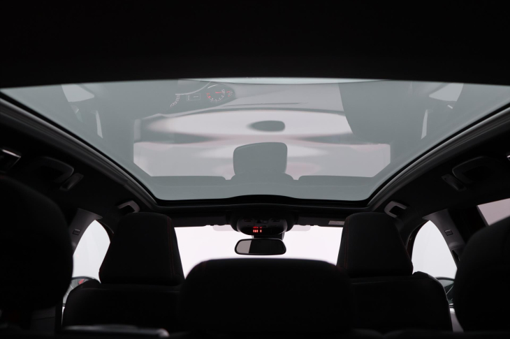 Peugeot 308 1,2 96kW GT-Line LED tažné Klima