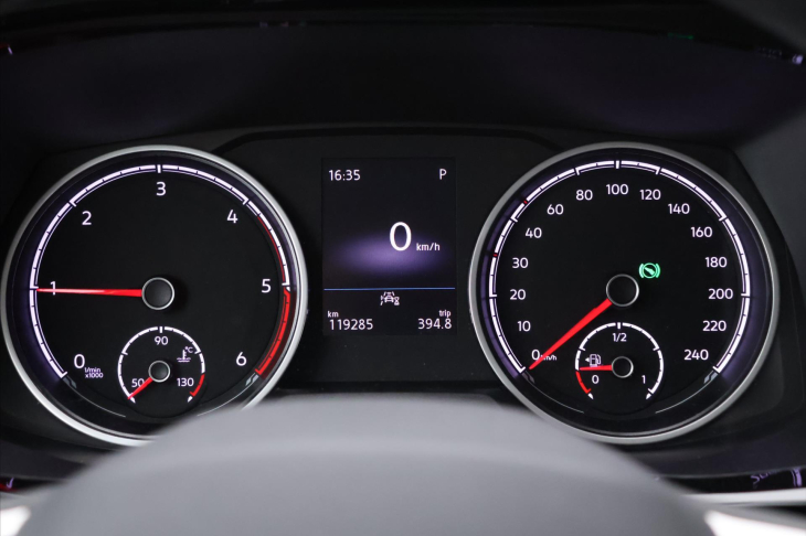 Volkswagen Multivan 2,0 TDI 110kW DSG EDITION DPH