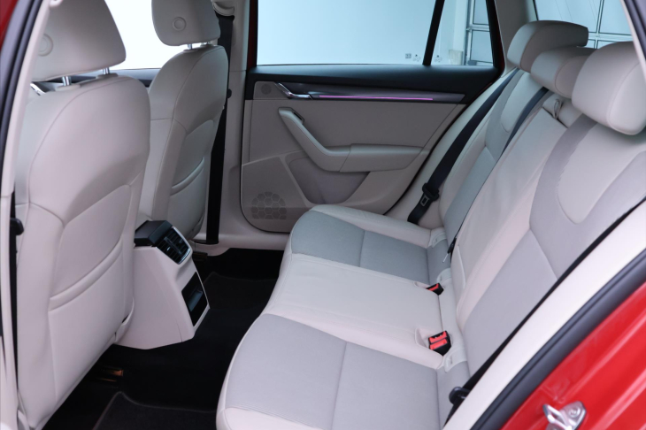 Škoda Octavia 2,0 TDI 110kW Style 1.Maj LED