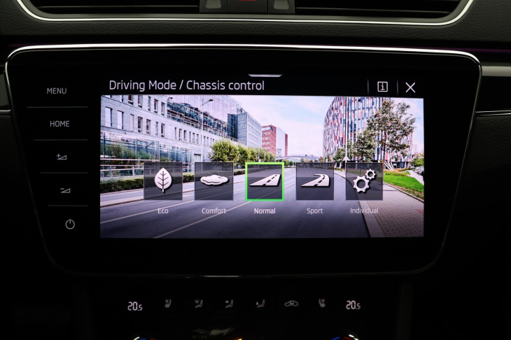 Škoda Superb 2,0 TDI 110kW DSG L&K DPH 1.Maj.