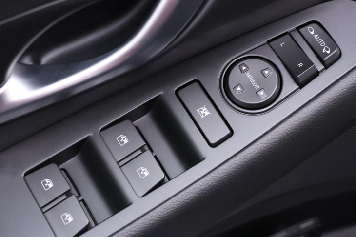 Hyundai i30 1,5 T-GDI 117 kW Smart Aut.CZ DPH