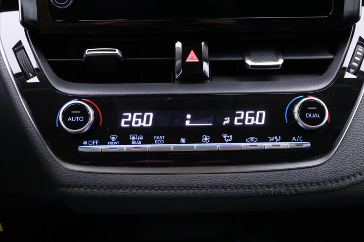 Toyota Corolla 1,5 VTi Aut. DPH CZ Comfort