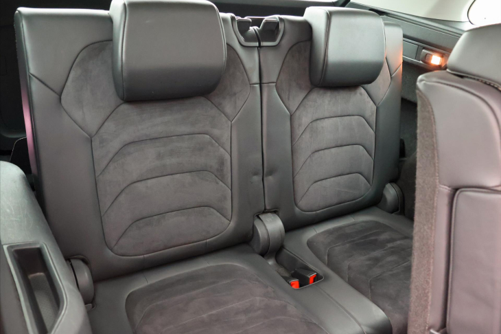 Škoda Kodiaq 2,0 TDI DSG 4x4 7-Míst Scout