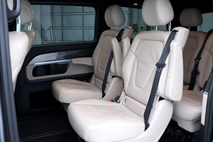 Mercedes-Benz Třídy V 2,0 300d 176kW CZ DPH 7-Míst 4x4