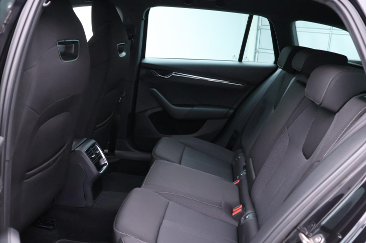 Škoda Octavia 2.0 TDI 110kW Style 1.Maj LED