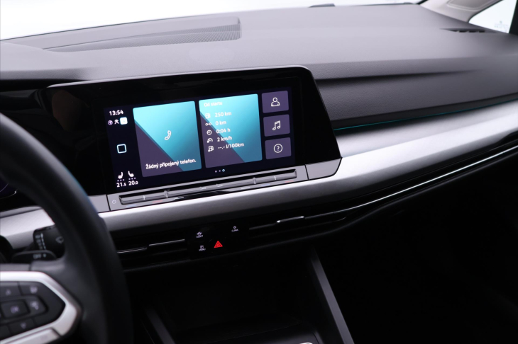 Volkswagen Golf 1,5 TSI EVO 110kW mHEV Life DSG