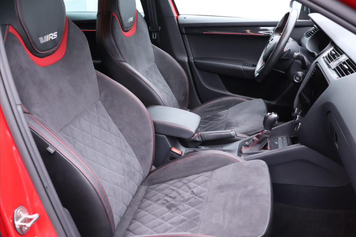 Škoda Octavia 2,0 TSI RS 180kW DSG LED