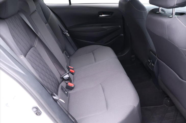 Toyota Corolla 1,5 VTi Aut. DPH CZ Comfort
