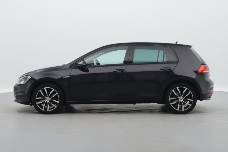 Volkswagen Golf 1,4 TSI 90kW Cup 1.Majitel