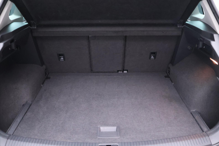 Volkswagen Tiguan 2,0 TDI 110kW DSG 4M DPH CZ