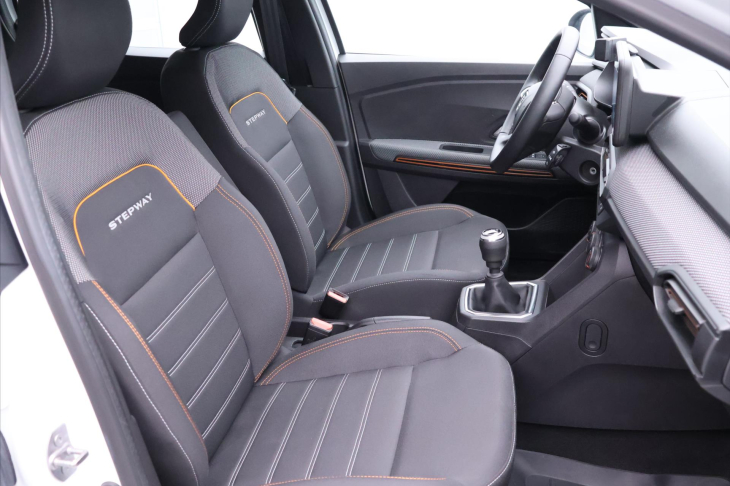 Dacia Sandero 1,0 TCe 67kW Stepway CZ 1.Maj.
