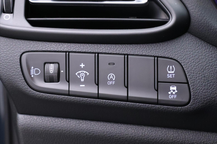 Hyundai i30 1,5 T-GDI 117 kW Smart Aut.CZ DPH