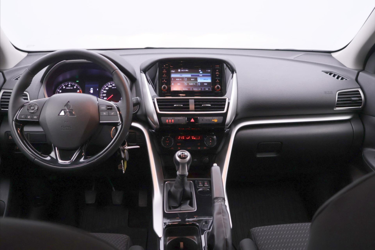 Mitsubishi Eclipse Cross 1,5 T-MIVEC 120kW CZ Invite